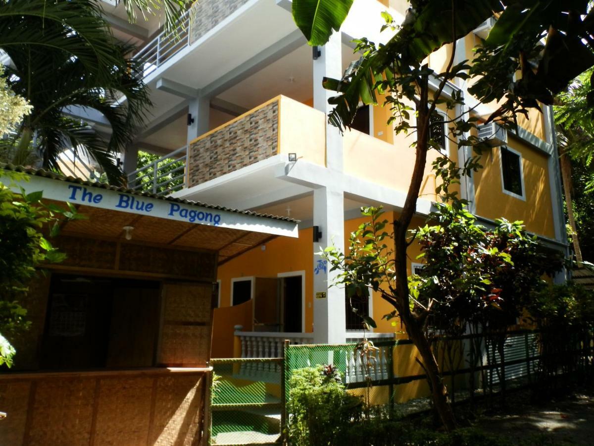 The Blue Pagong Aparthotel Puerto Galera Buitenkant foto